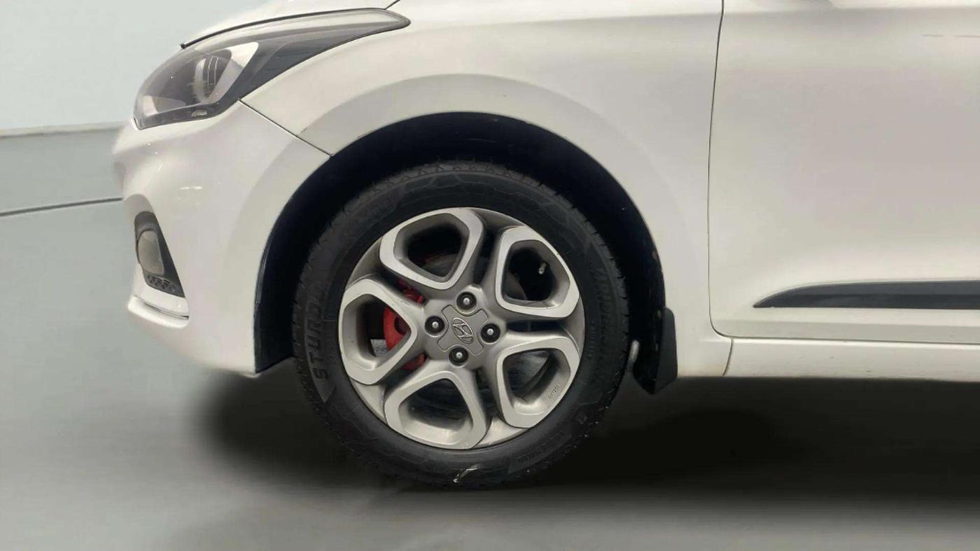 2020 Hyundai Elite i20 ASTA 1.2 (O), Petrol, Manual, 61,837 km, Left Front Wheel