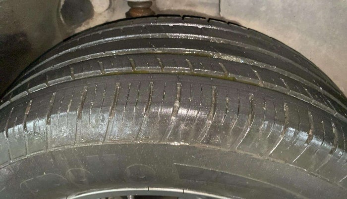 2021 Tata Harrier XZA 2.0L, Diesel, Automatic, 80,191 km, Left Rear Tyre Tread
