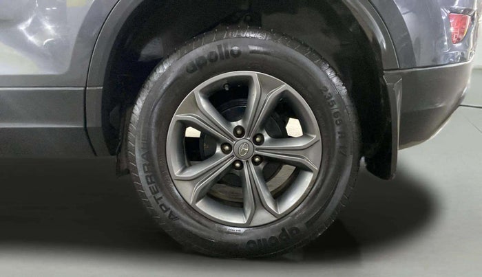 2021 Tata Harrier XZA 2.0L, Diesel, Automatic, 80,191 km, Left Rear Wheel