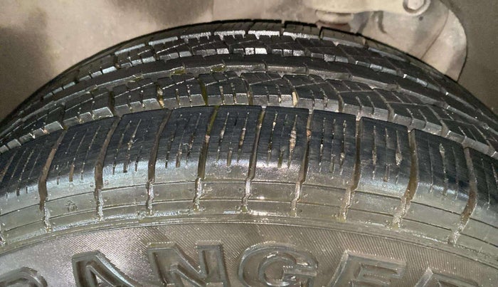 2021 Tata Harrier XZA 2.0L, Diesel, Automatic, 80,191 km, Right Rear Tyre Tread