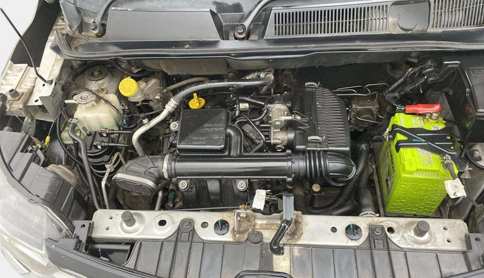 2020 Renault TRIBER RXT, Petrol, Manual, 19,781 km, Engine View - Right