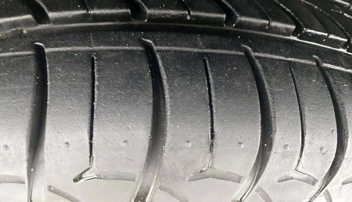 2015 Honda City 1.5L I-VTEC S MT, Petrol, Manual, 73,266 km, Left Front Tyre Tread