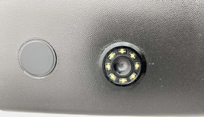 2024 Renault Kwid RXL(O) 1.0L AMT, Petrol, Automatic, 767 km, Parking Camera