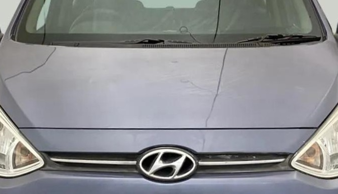2016 Hyundai Grand i10 SPORTZ 1.2 KAPPA VTVT, Petrol, Manual, 57,730 km, Bonnet (hood) - Minor scratches