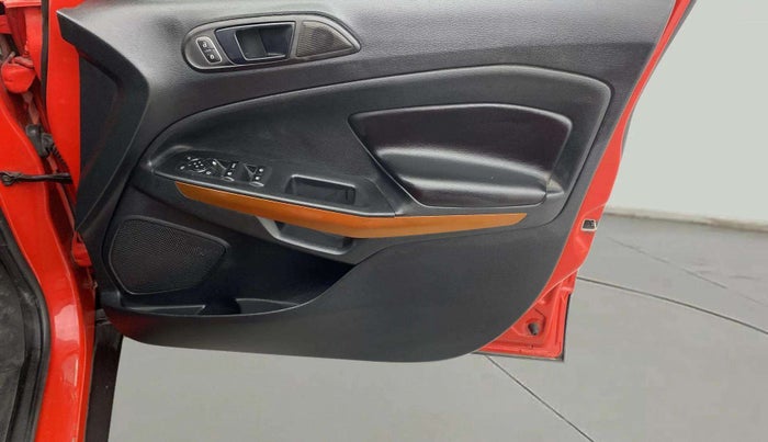 2018 Ford Ecosport TITANIUM 1.0L ECOBOOST SPORTS(SUNROOF), Petrol, Manual, 72,052 km, Driver Side Door Panels Control