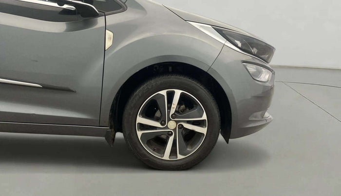 2021 Tata ALTROZ XZ PETROL, Petrol, Manual, 24,544 km, Right Front Wheel