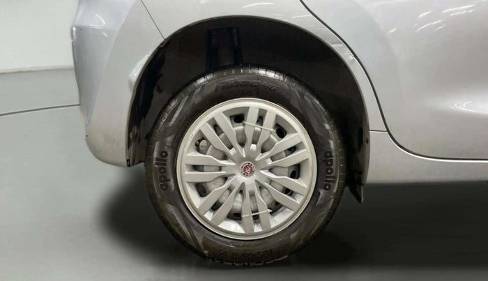 2023 Maruti Baleno SIGMA PETROL 1.2, Petrol, Manual, 5,587 km, Right Rear Wheel