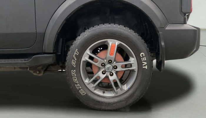 2021 Mahindra Thar LX D AT 4WD HT, Diesel, Automatic, 33,365 km, Left Rear Wheel