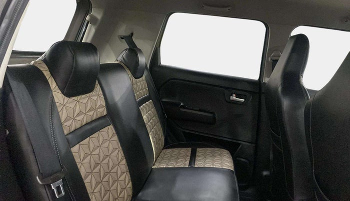 2021 Maruti New Wagon-R VXI (O) 1.0, Petrol, Manual, 24,362 km, Right Side Rear Door Cabin