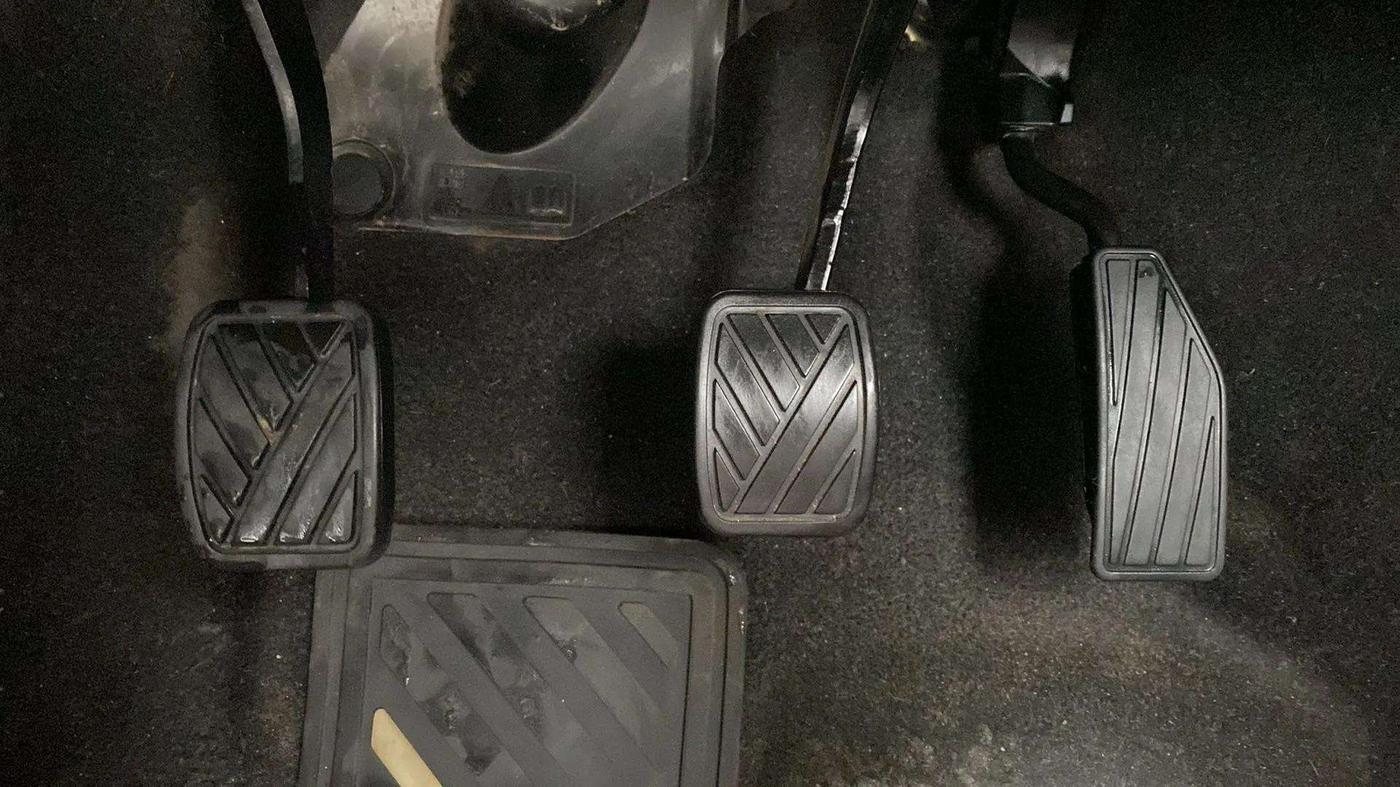 2020 Maruti IGNIS DELTA 1.2, Petrol, Manual, 38,458 km, Pedals