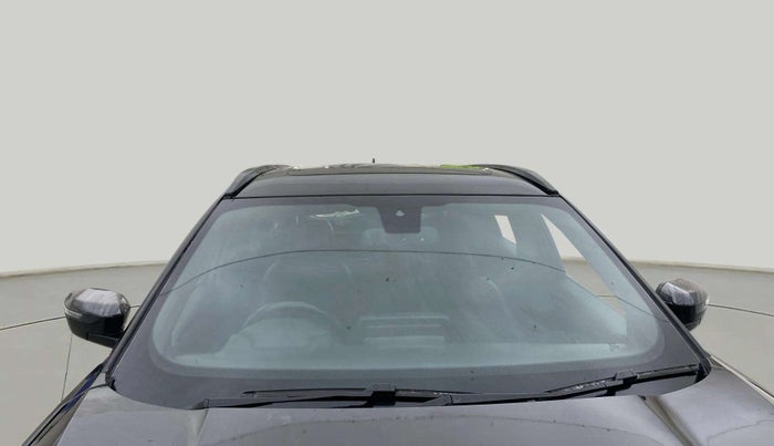2021 Tata Harrier XZA PLUS 2.0L, Diesel, Automatic, 40,893 km, Front Windshield