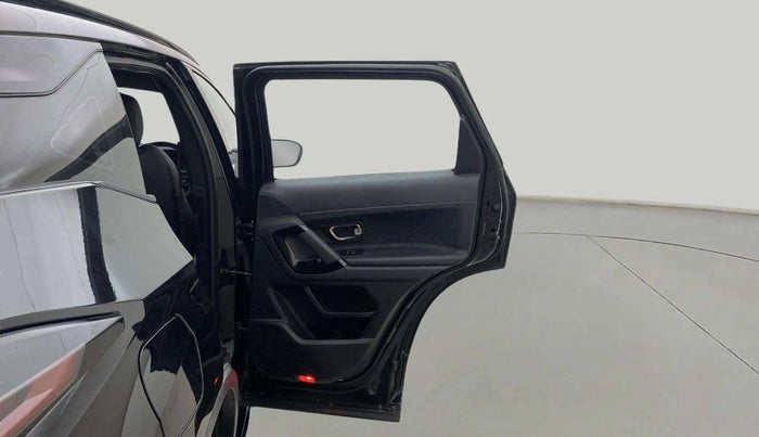 2021 Tata Harrier XZA PLUS 2.0L, Diesel, Automatic, 40,893 km, RHS Rear Door