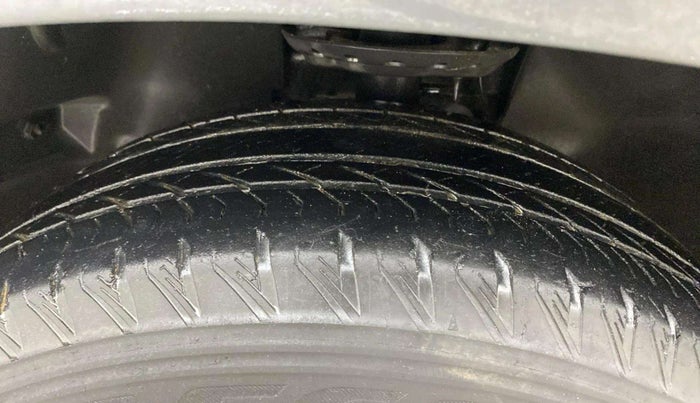 2021 Tata Harrier XZA PLUS 2.0L, Diesel, Automatic, 40,893 km, Left Front Tyre Tread