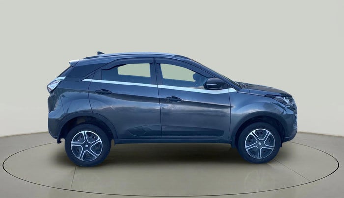 2022 Tata NEXON XM SUNROOF PETROL, Petrol, Manual, 17,925 km, Right Side View