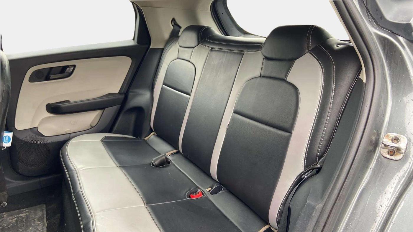 2022 Tata ALTROZ XM PLUS PETROL, Petrol, Manual, 27,261 km, Right Side Rear Door Cabin