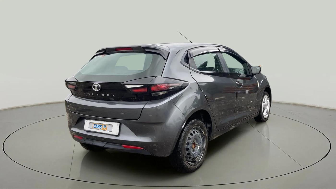 2022 Tata ALTROZ XM PLUS PETROL, Petrol, Manual, 27,261 km, Right Back Diagonal