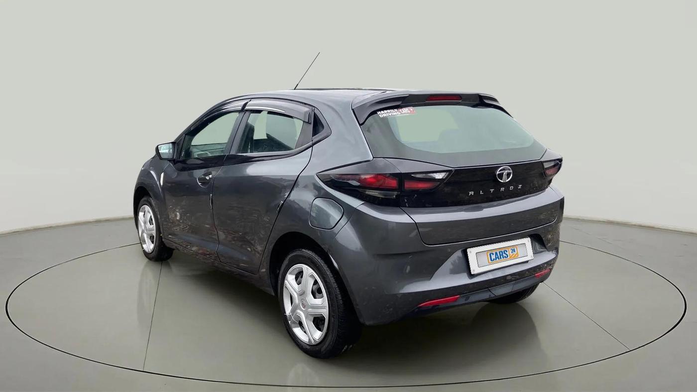 2022 Tata ALTROZ XM PLUS PETROL, Petrol, Manual, 27,261 km, Left Back Diagonal