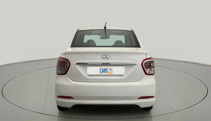 2014 Hyundai Xcent S (O) 1.2, Petrol, Manual, 1,36,472 km, Back/Rear