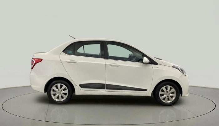 2014 Hyundai Xcent S (O) 1.2, Petrol, Manual, 1,36,472 km, Right Side View