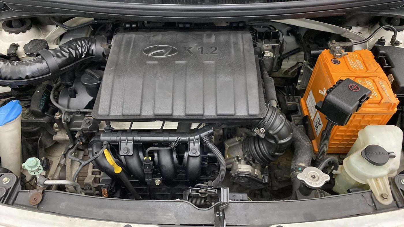2014 Hyundai Xcent S (O) 1.2, Petrol, Manual, 1,36,198 km, Engine View