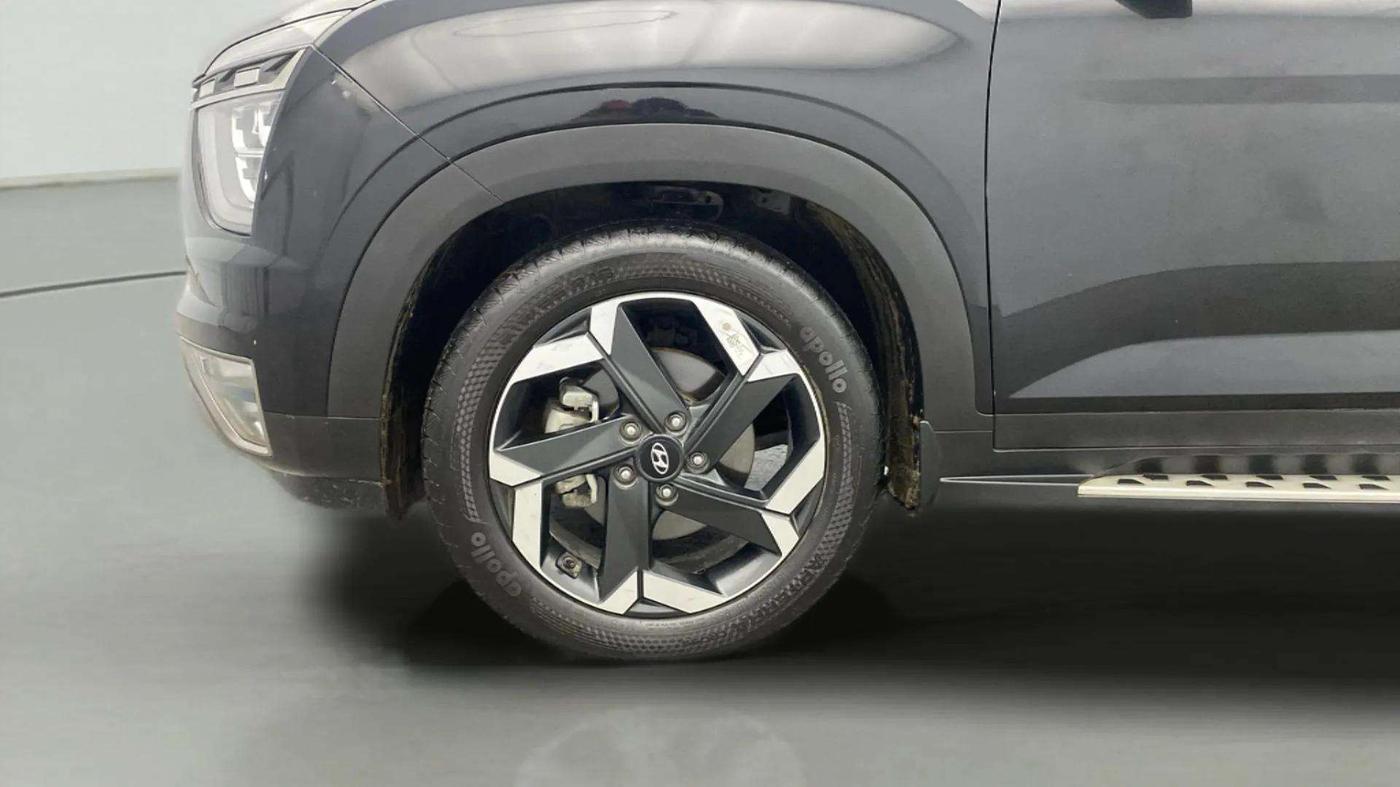 2021 Hyundai ALCAZAR 2.0 SIGNATURE (O) AT 6STR, Petrol, Automatic, 12,729 km, Left Front Wheel