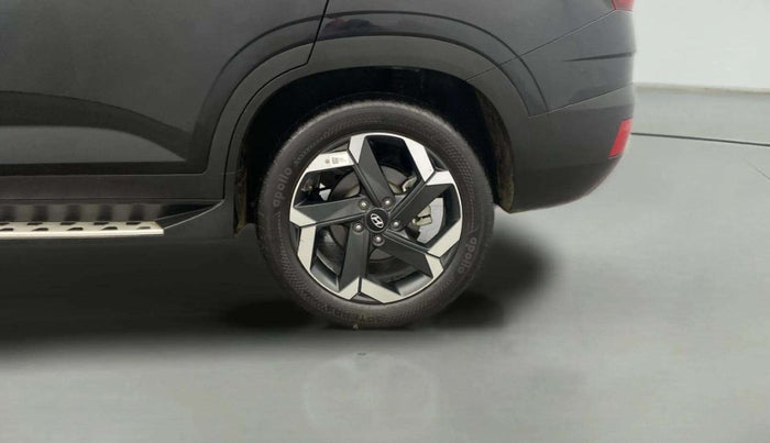 2021 Hyundai ALCAZAR 2.0 SIGNATURE (O) AT 6STR, Petrol, Automatic, 12,729 km, Left Rear Wheel