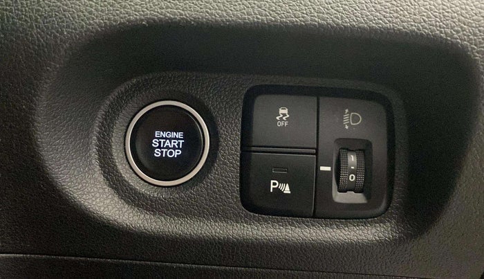 2021 Hyundai ALCAZAR 2.0 SIGNATURE (O) AT 6STR, Petrol, Automatic, 12,729 km, Keyless Start/ Stop Button