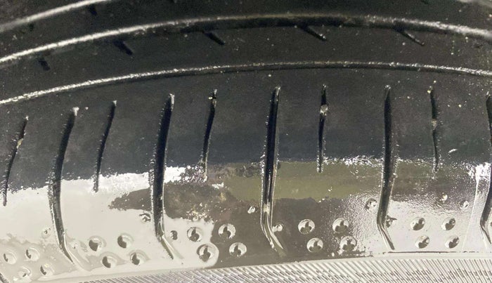 2019 Ford Ecosport TITANIUM + 1.5L PETROL AT, Petrol, Automatic, 66,878 km, Left Front Tyre Tread