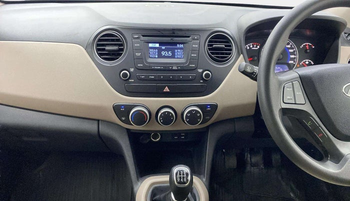2016 Hyundai Grand i10 SPORTZ 1.2 KAPPA VTVT, Petrol, Manual, 66,923 km, Air Conditioner