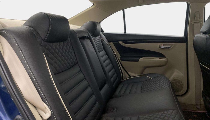 2017 Maruti Ciaz ZETA 1.4  MT PETROL, Petrol, Manual, 85,576 km, Right Side Rear Door Cabin