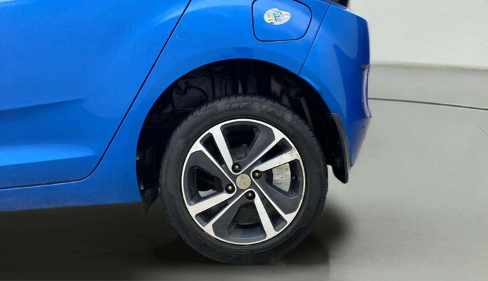 2022 Tata ALTROZ XZ PLUS PETROL, Petrol, Manual, 16,893 km, Left Rear Wheel