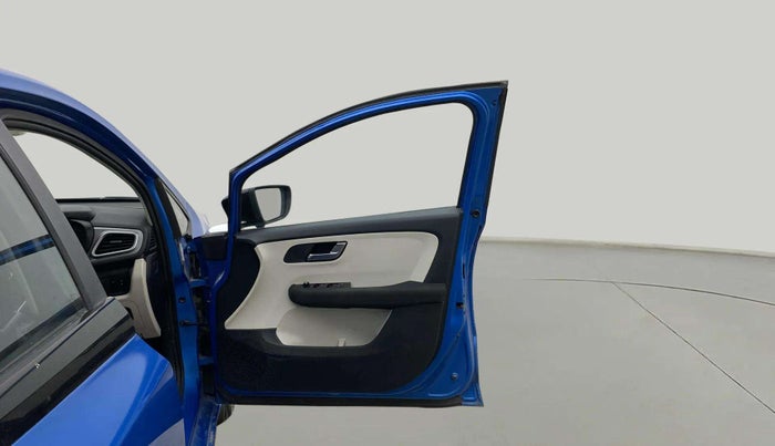 2022 Tata ALTROZ XZ PLUS PETROL, Petrol, Manual, 16,893 km, RHS Front Door