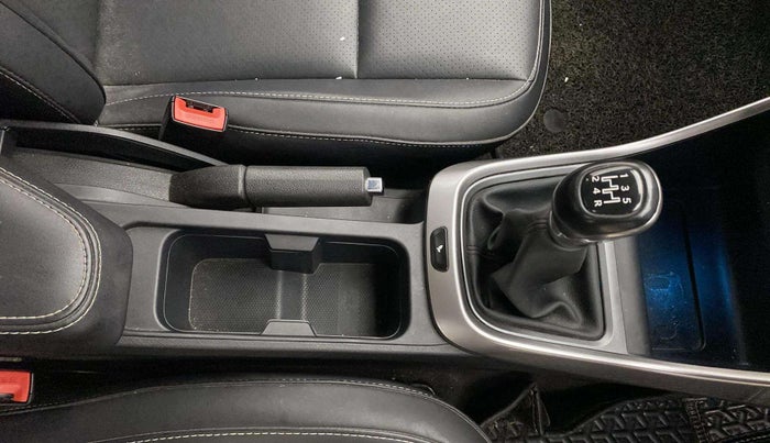 2022 Tata ALTROZ XZ PLUS PETROL, Petrol, Manual, 16,893 km, Gear Lever