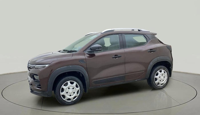 2022 Renault Kiger RXT AMT, Petrol, Automatic, 32,698 km, Left Front Diagonal