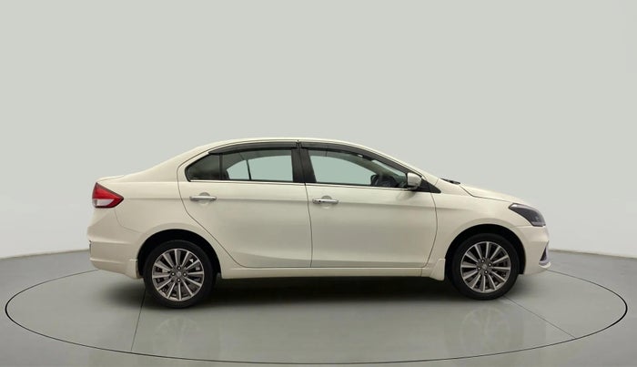 2022 Maruti Ciaz ALPHA 1.5 SHVS PETROL, Petrol, Manual, 1,09,062 km, Right Side View