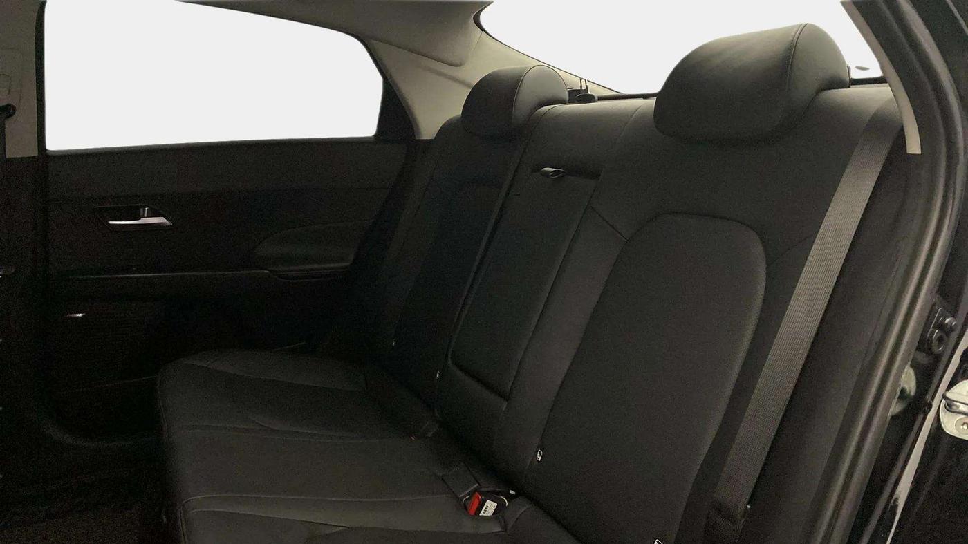 2024 Hyundai Verna SX (O) 1.5 TURBO PETROL DCT, Petrol, Automatic, 8,851 km, Right Side Rear Door Cabin