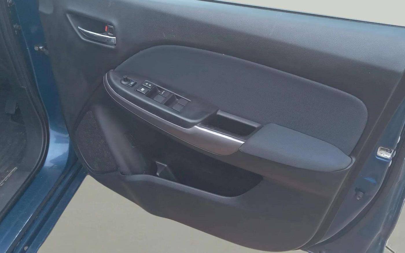 2021 Maruti Baleno DELTA PETROL 1.2, Petrol, Manual, 20,336 km, Driver Side Door Panels Control