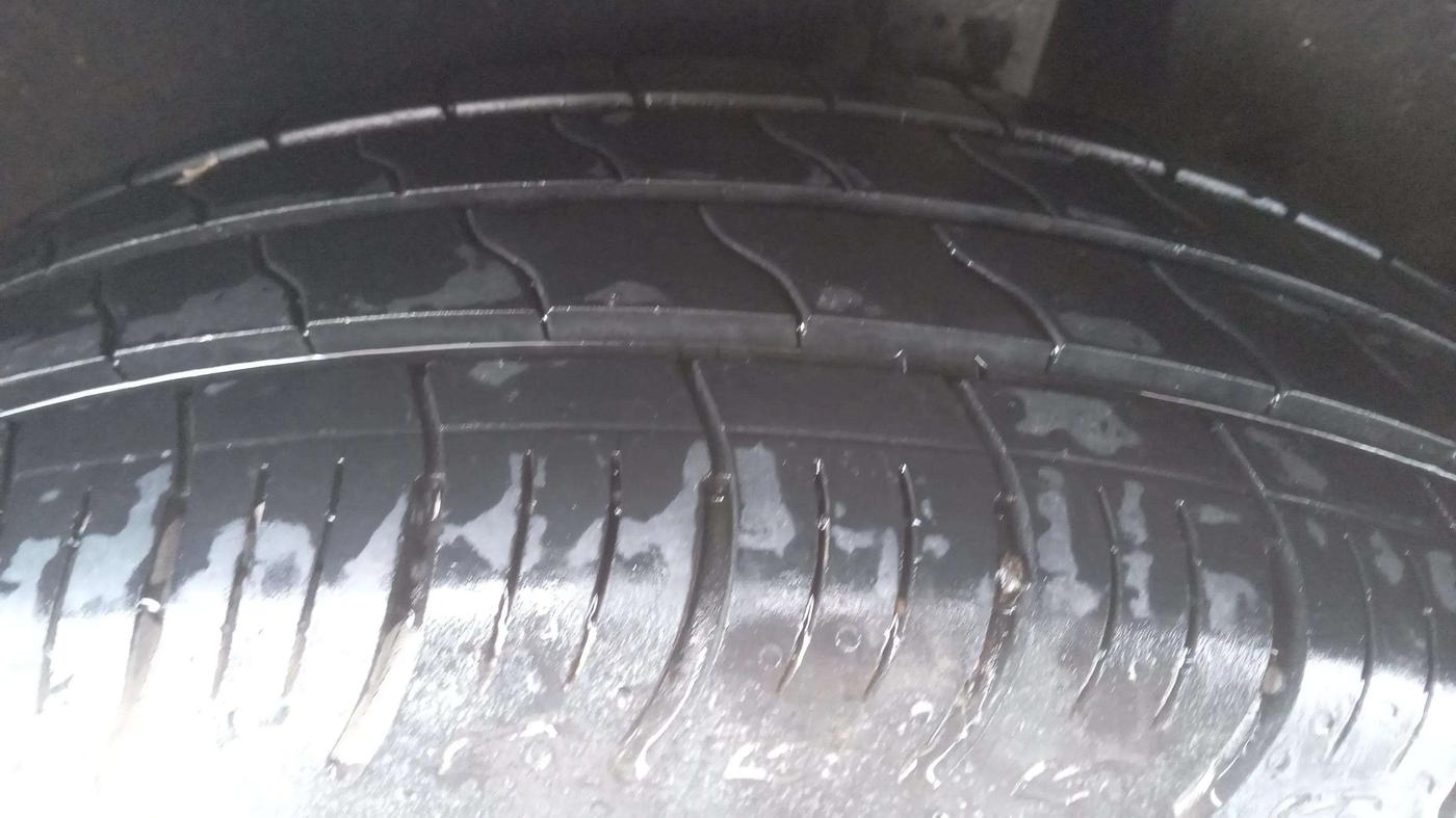 2021 Maruti Baleno DELTA PETROL 1.2, Petrol, Manual, 20,336 km, Left Rear Tyre Tread