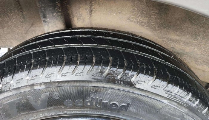 2022 Maruti New Wagon-R VXI CNG 1.0, CNG, Manual, 29,114 km, Left Rear Tyre Tread