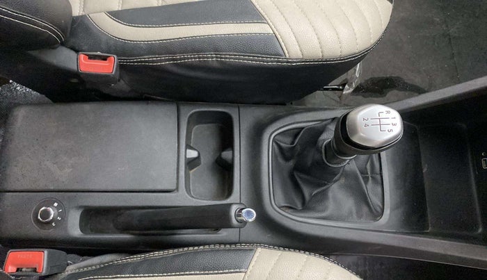 2019 Renault TRIBER RXZ, Petrol, Manual, 24,273 km, Gear Lever