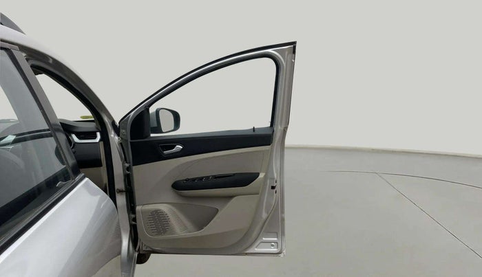 2019 Renault TRIBER RXZ, Petrol, Manual, 24,273 km, RHS Front Door