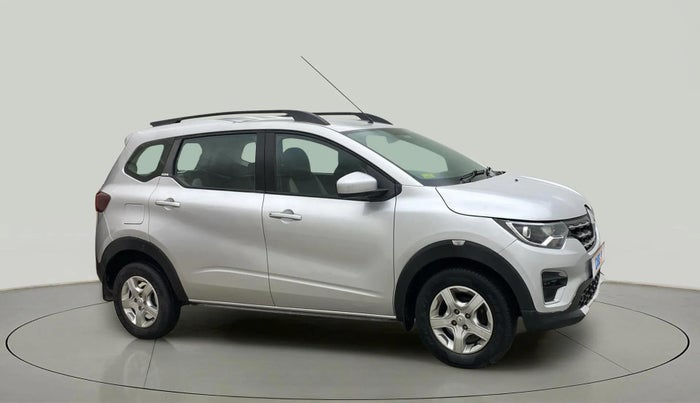 2019 Renault TRIBER RXZ, Petrol, Manual, 24,273 km, Right Front Diagonal