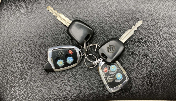 2016 Maruti Alto K10 VXI AMT, Petrol, Automatic, 74,696 km, Key Close Up