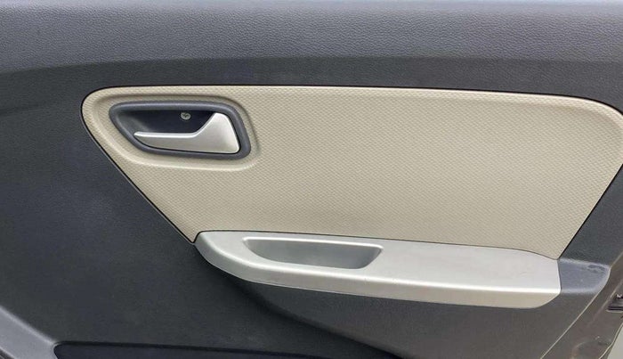 2016 Maruti Alto K10 VXI AMT, Petrol, Automatic, 74,696 km, Driver Side Door Panels Control