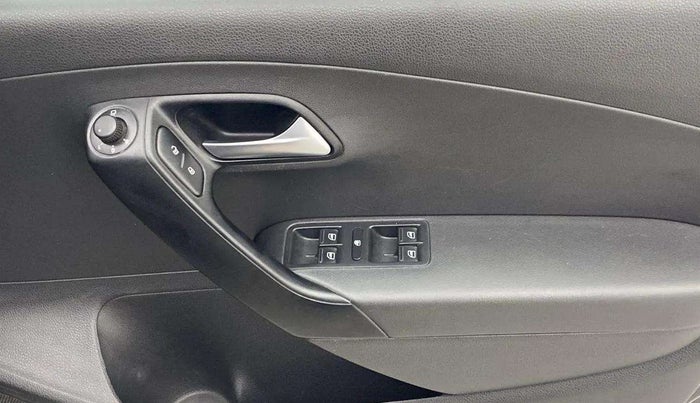 2021 Volkswagen Polo HIGHLINE PLUS 1.0L TSI, Petrol, Manual, 69,099 km, Driver Side Door Panels Control