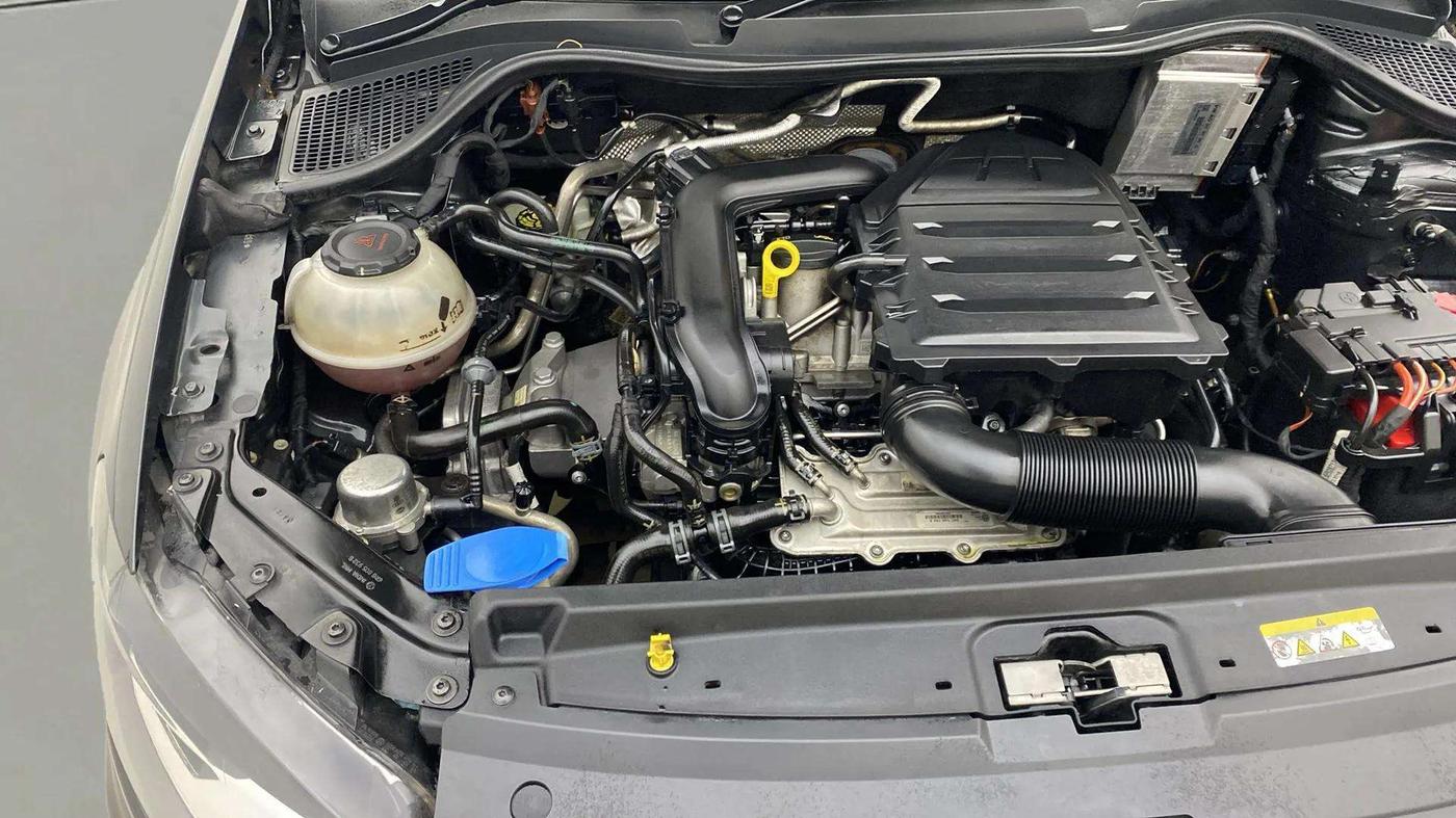 2021 Volkswagen Polo HIGHLINE PLUS 1.0L TSI, Petrol, Manual, 69,139 km, Engine View - Right