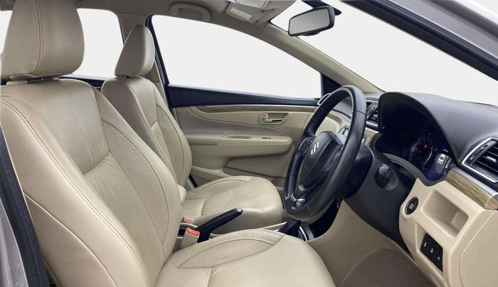2021 Maruti Ciaz ALPHA  AT 1.5 SHVS PETROL, Petrol, Automatic, 52,296 km, Right Side Front Door Cabin