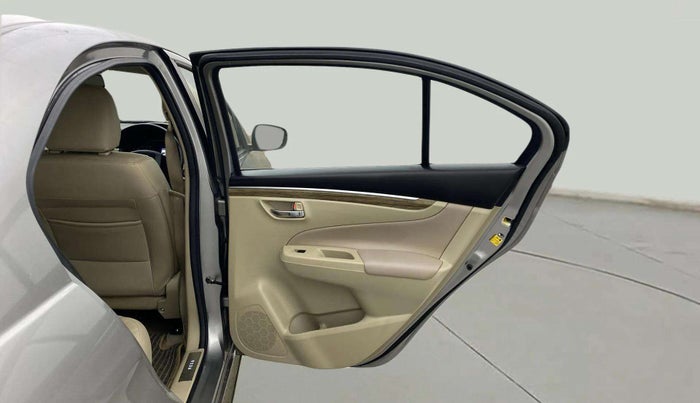2021 Maruti Ciaz ALPHA  AT 1.5 SHVS PETROL, Petrol, Automatic, 52,296 km, RHS Rear Door