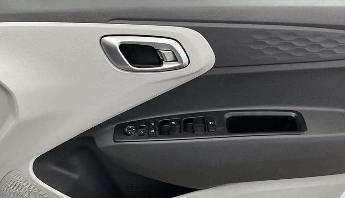 2020 Hyundai GRAND I10 NIOS SPORTZ 1.2 KAPPA VTVT, Petrol, Manual, 34,796 km, Driver Side Door Panels Control