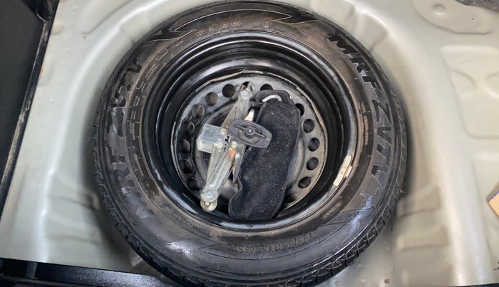 2018 Maruti Baleno DELTA PETROL 1.2, Petrol, Manual, 49,808 km, Spare Tyre